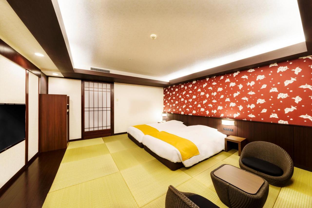 Royal Hotel Okinawa Zanpamisaki يوميتان المظهر الخارجي الصورة